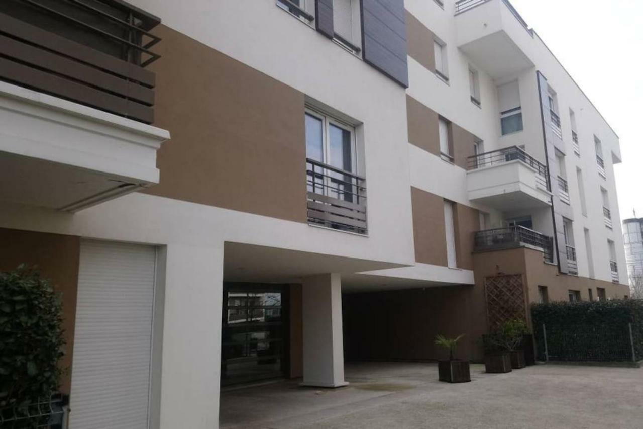 Boissy Gare Rer A Appartement 1 A 3 Chambres Au Choix Ngoại thất bức ảnh