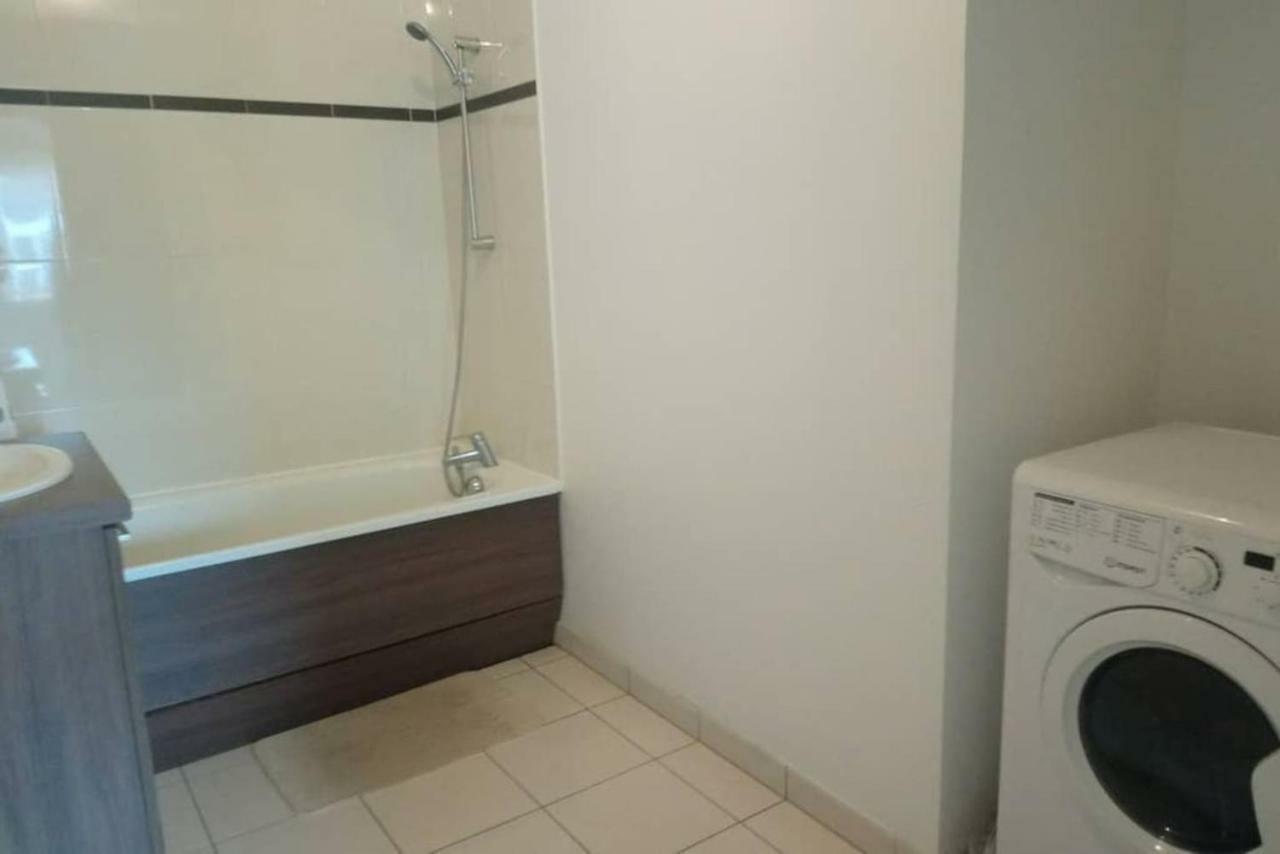 Boissy Gare Rer A Appartement 1 A 3 Chambres Au Choix Ngoại thất bức ảnh